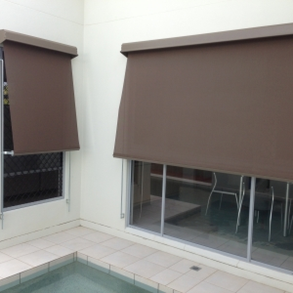 Brown Vistaweave 95 Sun Blinds
